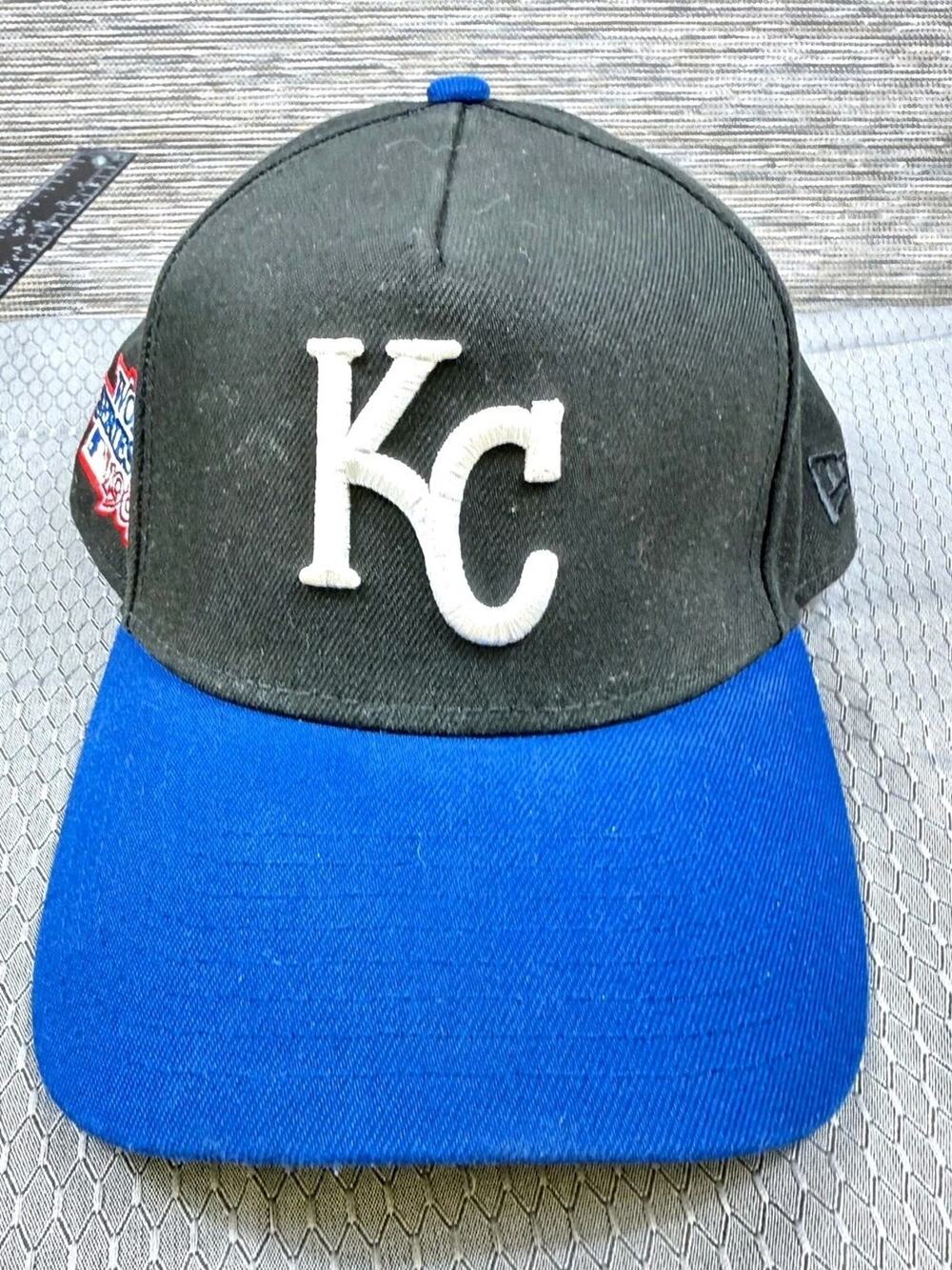 Kansas City Royals Hat Cap Snap Back Mens One Size Black MLB Baseball New Era